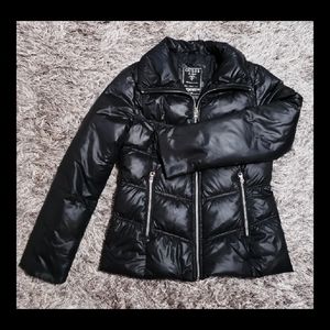 GUESS!!!.. PUFFER JACKET.